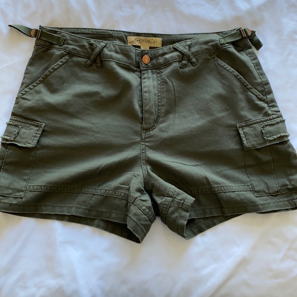 NWOT Anthropologie Forest Green Shorts